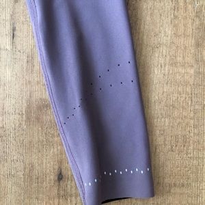 Lulu lemon purple leggings size 4